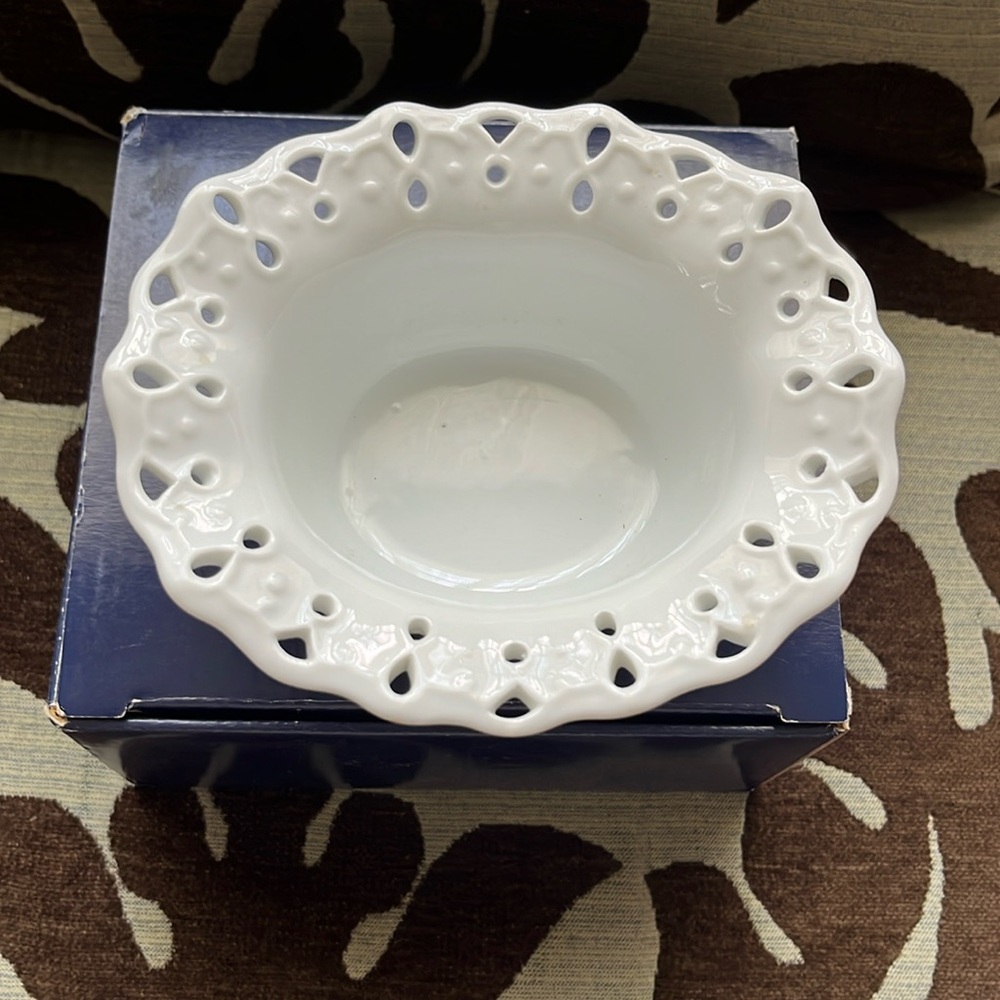 Mikasa Small Porcelain Bowl NWT